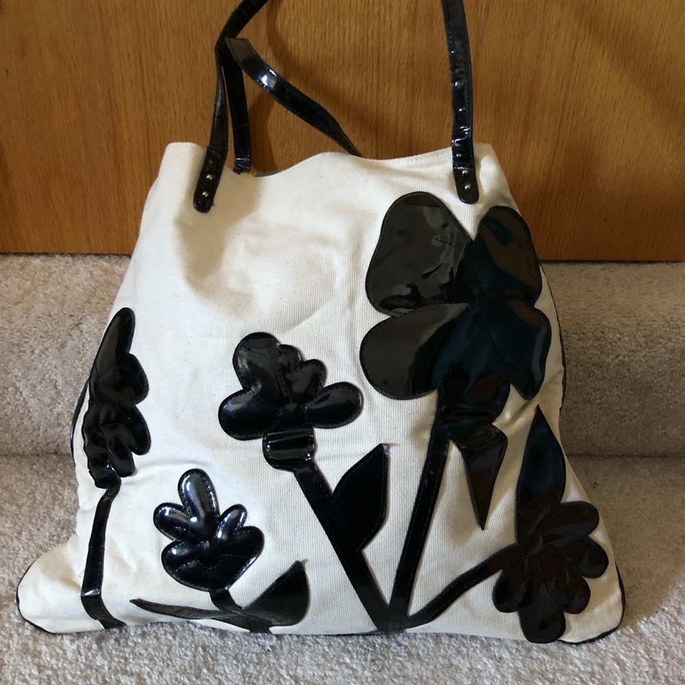 Cream and Patent flower tote